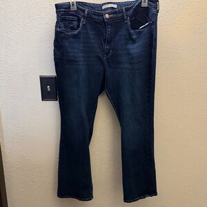 Signature by Levi Strauss Women's Boot Cut Jeans - Indigo